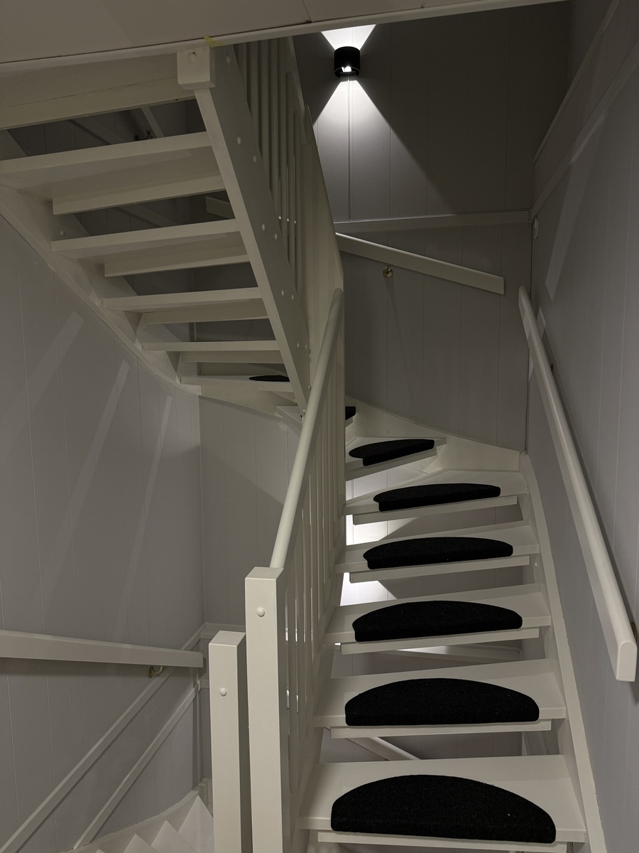 Trapp opp til soveromsetasjen